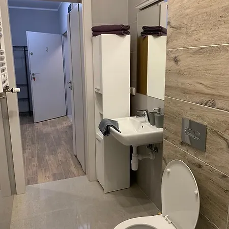 Nadjeziorna דירה אלק